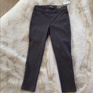 Maurices Cropped Pants- Size XS